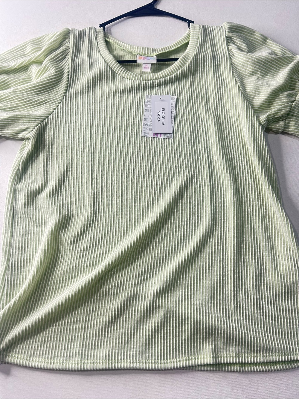 NWT Lularoe Medium Eloise Light Green Ribbed Puff Sleeve T-Shirt